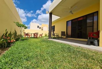 Casa en  Santa Cruz, Tixkokob, Yucatán, Mex