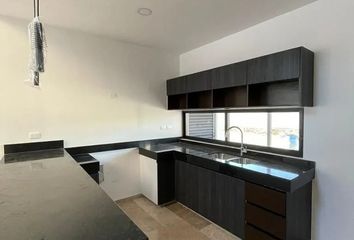 Casa en condominio en  Pueblo Conkal, Conkal