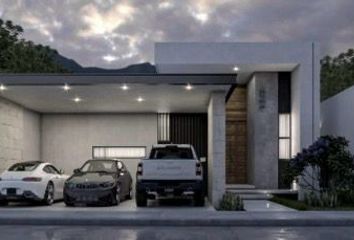 Casa en  Las Cristalinas, Santiago, Nuevo León