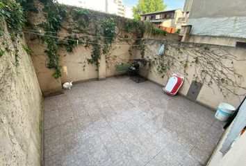 Departamento en  Caseros, Tres De Febrero
