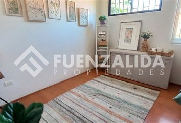 Casa en  Lo Barnechea, Provincia De Santiago