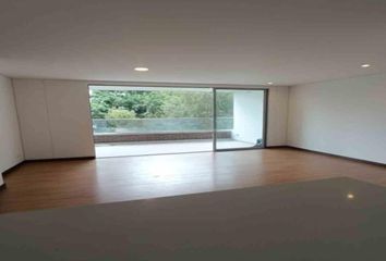 Apartamento en Los Balsos, Medellín