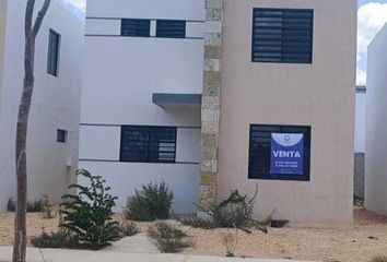 Casa en condominio en  Calle 25, Ciudad Caucel, Mérida, Yucatán, 97314, Mex