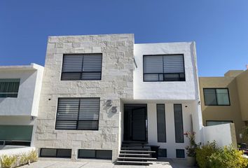 Casa en  Calle Mil Cumbres, Cumbres Del Cimatario, Huimilpan, Querétaro, 76973, Mex