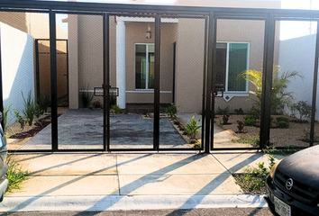 Casa en  Periférico Licenciado Manuel Berzunza, San Carlos, Mérida, Yucatán, 97113, Mex