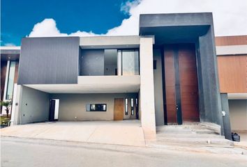 Casa en  El Barrial, Santiago, Nuevo León