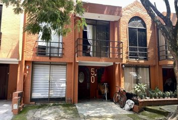 Casa en  Centenario, Cali