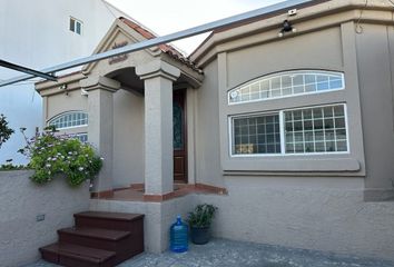 Casa en  Circuito Jesús Bucardo Alvarado, Rosamar, Playas De Rosarito, Baja California, 22705, Mex