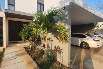 Casa en  Calle 21, Cholul, Mérida, Yucatán, 97305, Mex