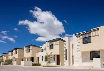 Casa en condominio en  Calle Huizache, Zibata, Zona Cactus, El Marqués, Querétaro, 76269, Mex