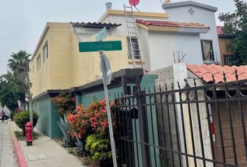 Casa en condominio en  Avenida Del Fresno, Villa Del Cedro, Quinta Del Cedro, Tijuana, Baja California, 22564, Mex