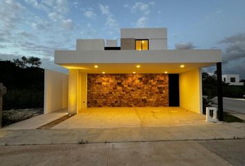 Casa en  Carretera Dzibilchaltún - Conkal, Conkal, Yucatán, 97347, Mex