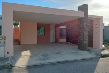 Casa en  Calle 123, Los Héroes, Mérida, Yucatán, 97306, Mex