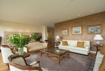 Apartamento en Los Rosales Norte, Bogotá