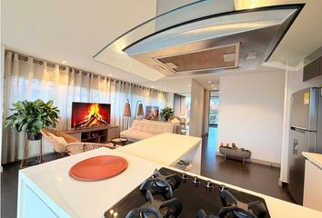 Apartment for rent in Aguacatala, Medellín