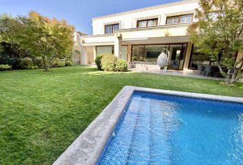 Casa en  Lo Barnechea, Provincia De Santiago