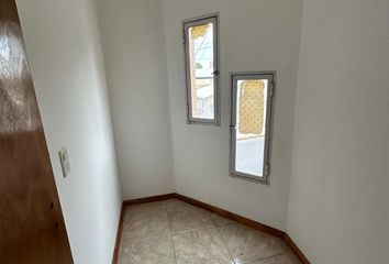 Departamento en  Tapiales, La Matanza