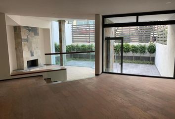Casa en  Calle Mariscal 98-102, San Ángel Inn, Álvaro Obregón, Ciudad De México, 01060, Mex