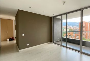 Apartamento en Carrera 43a, Los Balsos No.2, Medellín, Antioquia, Col
