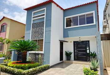 Casa en  Daule, Guayas