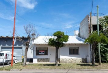 Casa en  Calle Bosque Alegre 54, Monte Hermoso, B8153, Provincia De Buenos Aires, Arg