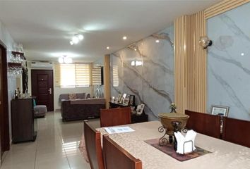 Casa en  Tarifa, Samborondón