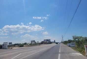 Lote de Terreno en  Carretera Progreso - Telchac Puerto, Progreso, Chicxulub, Progreso, Yucatán, 97330, Mex