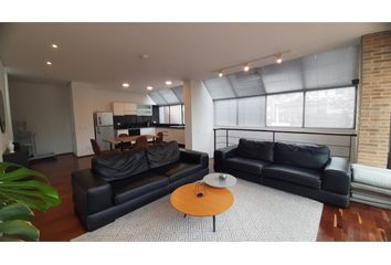 Apartment for rent in Santa Bárbara Oriental, Bogotá