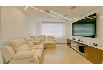 Apartment for rent in Poblado, Medellín