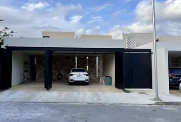 Casa en  Calle 18, Dzitya, Mérida, Yucatán, 97302, Mex