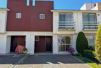 Casa en condominio en  Calle Convento De Rioja, Las Misiones, Conjunto Urbano Las Misiones, Toluca, México, 50230, Mex