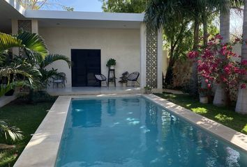 Casa en  Club De Golf La Ceiba, Mérida, Yucatán