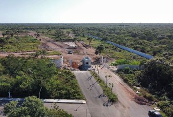 Casa en  Calle 24 102a-102c, Conkal, Yucatán, 97345, Mex