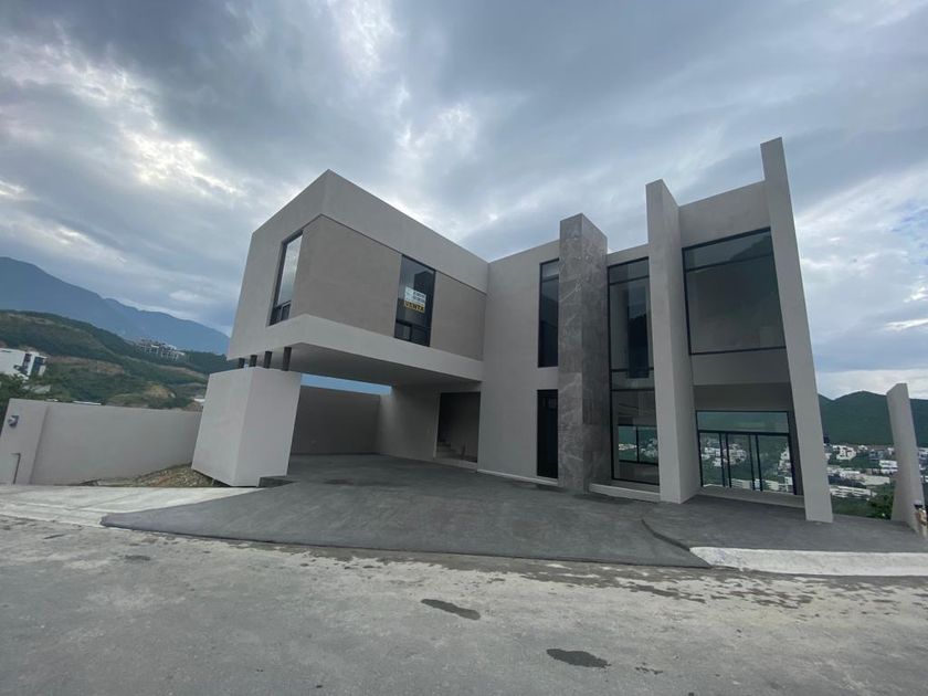 venta Casa en Valle Alto, Monterrey, Monterrey (64-CV-1454)