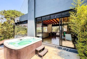 Casa en condominio en  Calle Fontana Alta 17-26, Avándaro, Valle De Bravo, México, 51200, Mex