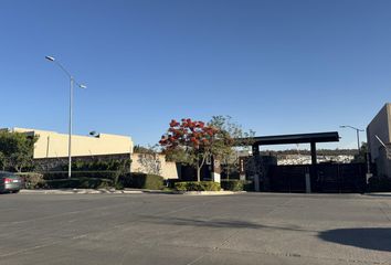 Casa en  Altozano El Nuevo Querétaro, Municipio De Querétaro