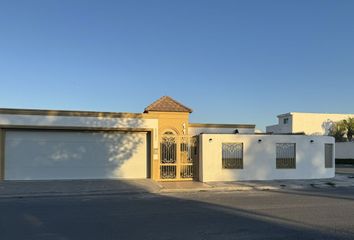 Quinta en  Calle San Pedro, Portal Del Norte Cuarto Sector, General Zuazua, Nuevo León, 65780, Mex