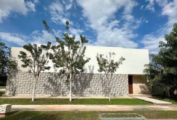 Casa en condominio en  Yucatán Country Club, Mérida, Yucatán, Mex