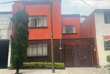 Casa en  Avenida Erasmo Castellanos Quinto 237, Educación, Coyoacán, Ciudad De México, 04400, Mex