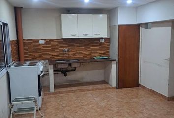 Casa en  Villa Lynch, Partido De General San Martín