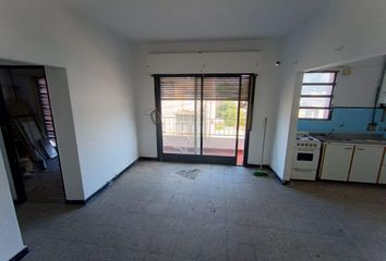 Departamento en  José Ingenieros, Tres De Febrero