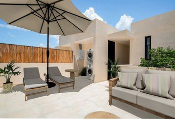 Casa en condominio en  Calle Águilas, X Canatún, Mérida, Yucatán, 97302, Mex