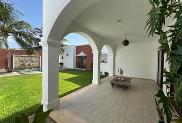 Casa en  Avenida Las Fincas, Temozón Norte, Mérida, Yucatán, 97302, Mex