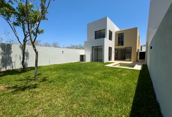 Casa en condominio en  Pueblo Conkal, Conkal