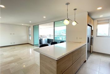 Apartamento en  Poblado, Medellín