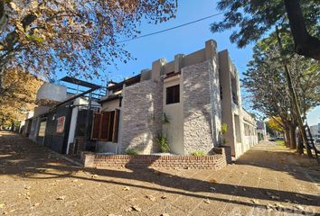Casa en  Morón, Partido De Morón
