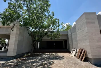 Casa en fraccionamiento en  Calle Eduardo Garza 121, Altos De Bella Unión, Arteaga, Coahuila De Zaragoza, 25355, Mex