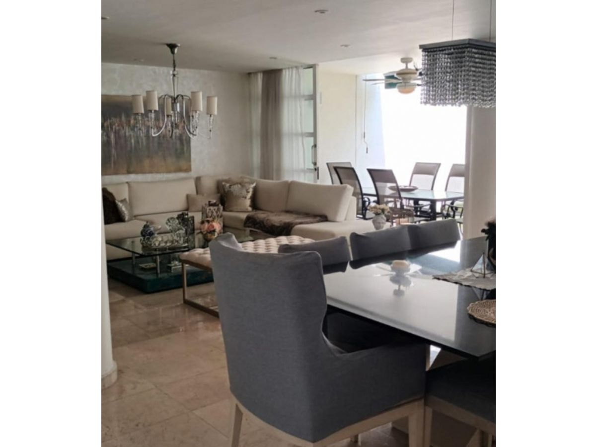 Casa en arriendo San Salvador (Localidad Río-Mar) en San Salvador