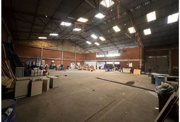 Bodega en  Pensilvania, Bogotá