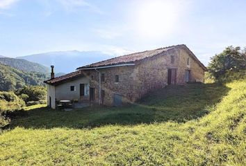 Chalet en  Zegama, Guipúzcoa